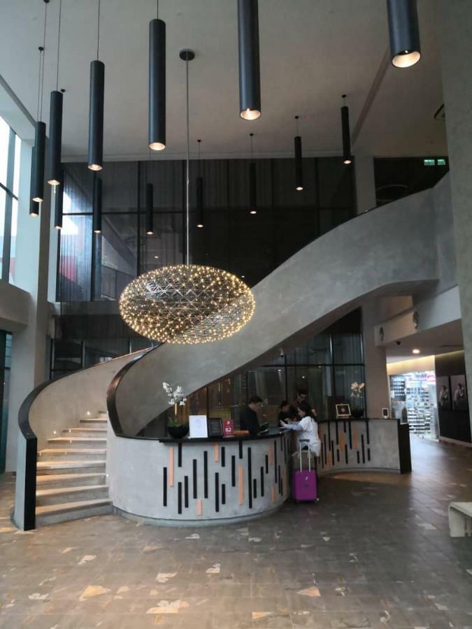 The 12 Suites @ Empire Damansara Petaling Dzsaja Kültér fotó
